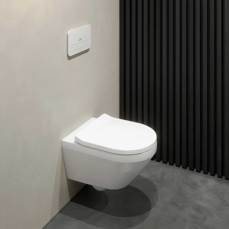 Унитаз подвесной безободковый Villeroy & Boch Architectura TwistFlush 4616CB01 с сиденьем микролифт